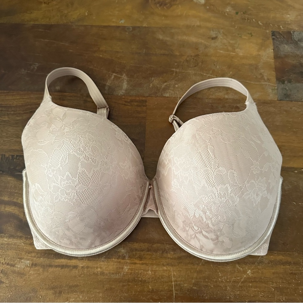 Le Mystere Lace Perfection Underwire Bra in Soft Cream beige size 36H